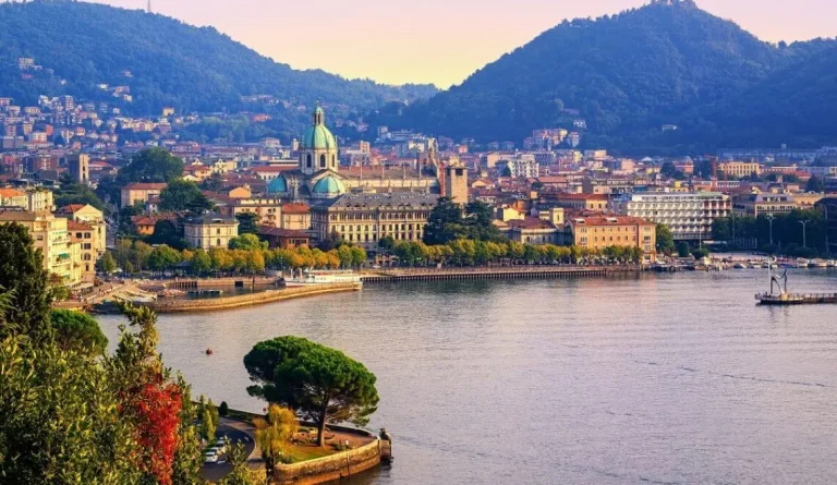 Como Lake Suites appartaments book